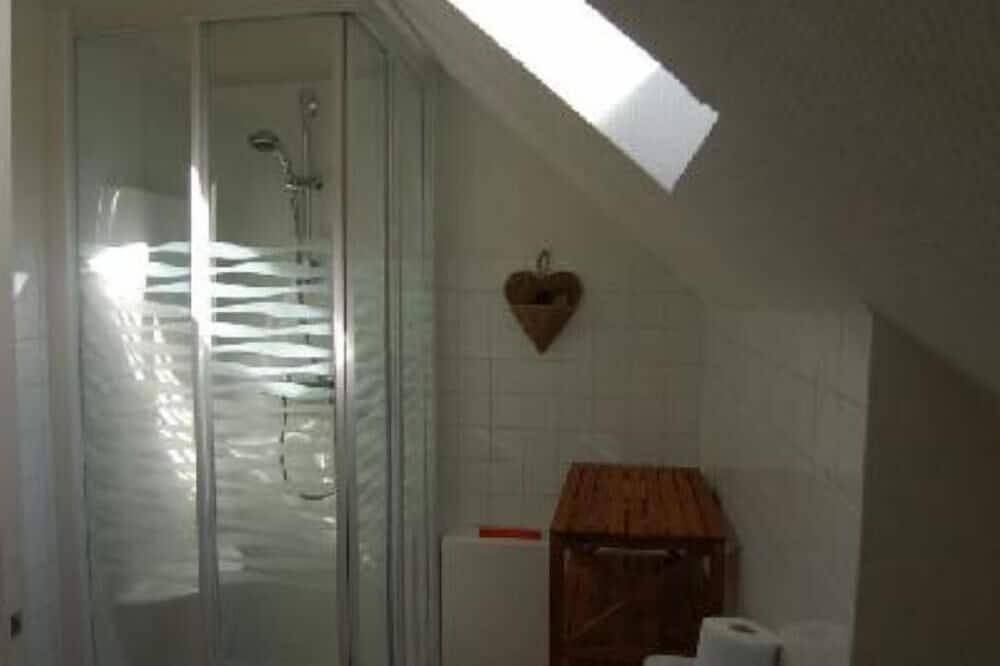 Appartement entier, Appartement dans maison ancienne rénovée in Douarnenez, Région de Quimper