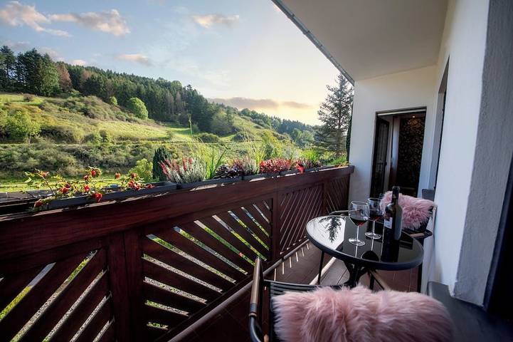 Ferienwohnung für 6 Personen, mit Balkon und Garten - 1