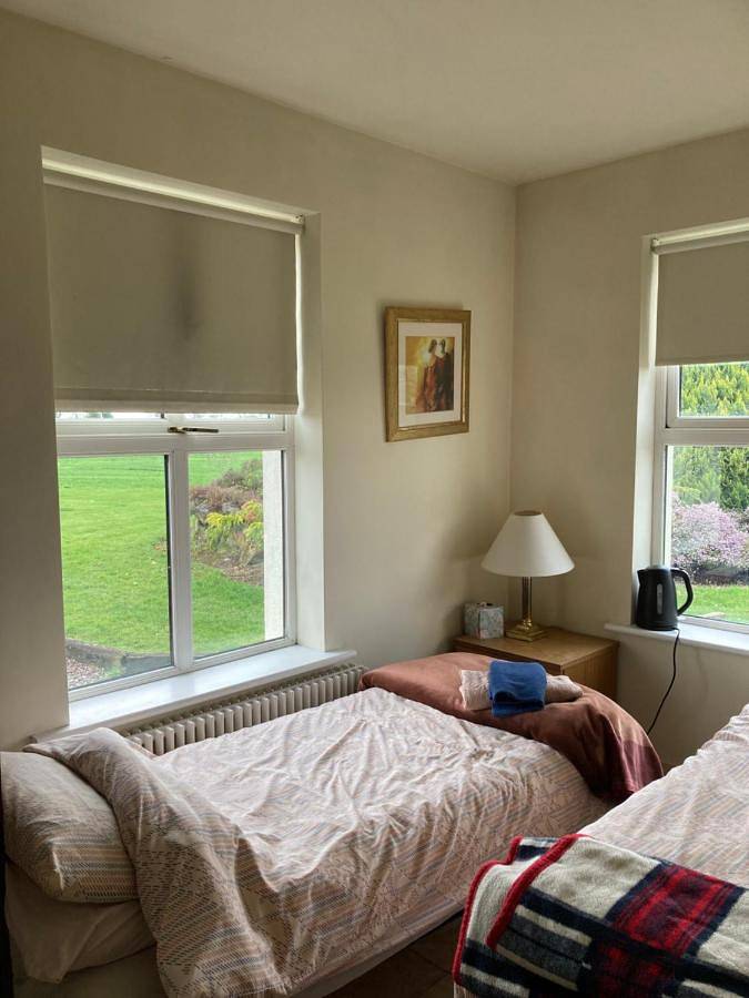 Gîte pour 3 personnes, avec jardin ainsi que terrasse et vue, animaux acceptés à Fermoy - 2