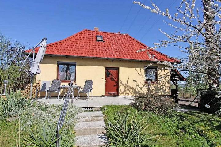 Ferienhaus für 4 Personen, mit Terrasse und Garten, mit Haustier in Waren (Müritz)