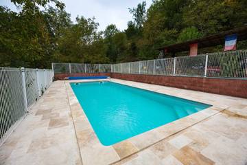 Maison De Vacances pour 6 Personnes dans Villecomtal, Aveyron, Photo 1