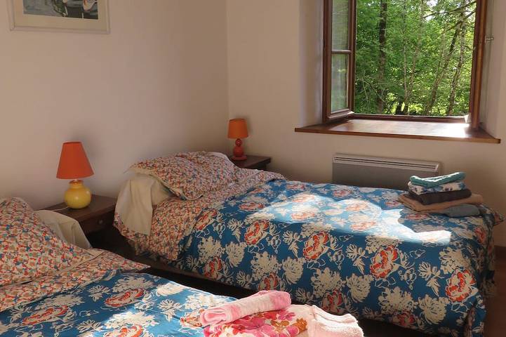 Location de vacances pour 12 personnes, avec jardin à Rochechouart - 3