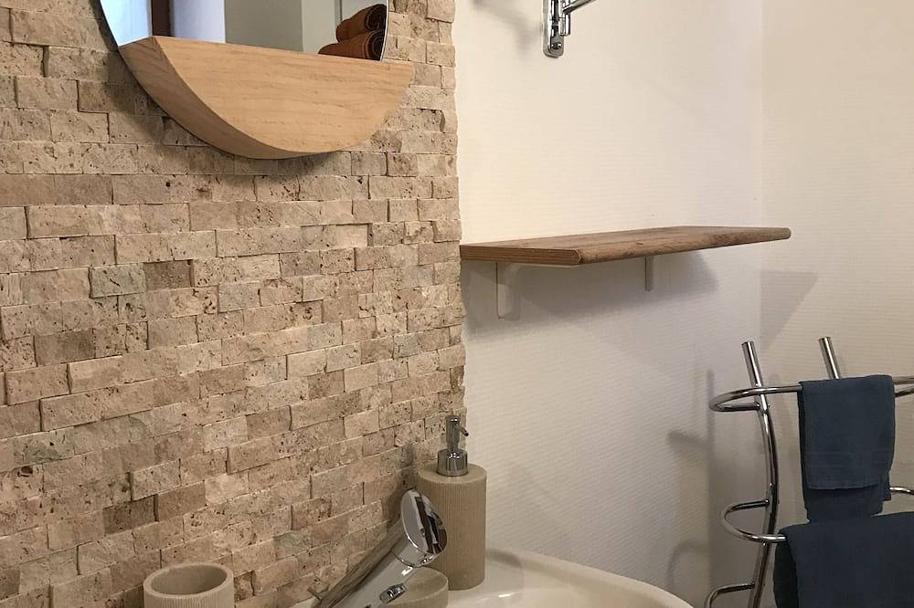 Appartement entier, Studio cosy proche de Strasbourg, Europapark et Colmar in Erstein, Région de Sélestat-Erstein