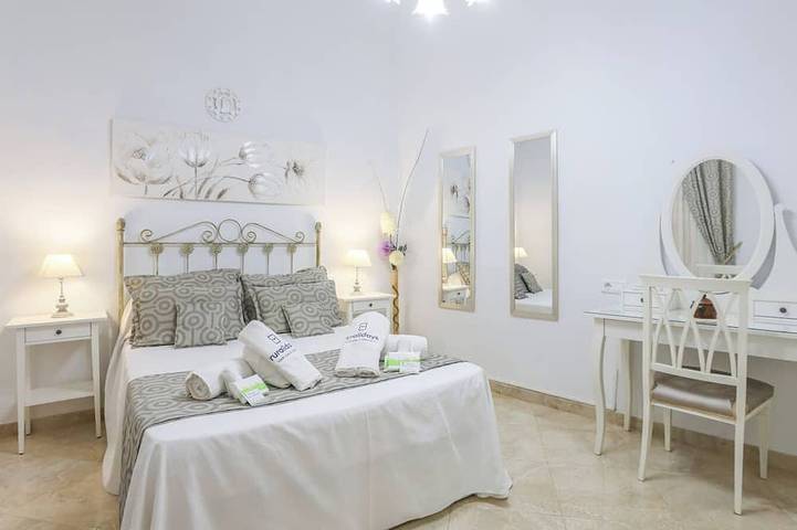 Esencia Andalucía Rociana del Condado in Rociana del Condado, Huelva Provinz