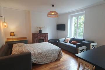 Appartement De Vacances pour 4 Personnes dans Charenton-le-Pont, Val-de-Marne, Photo 1