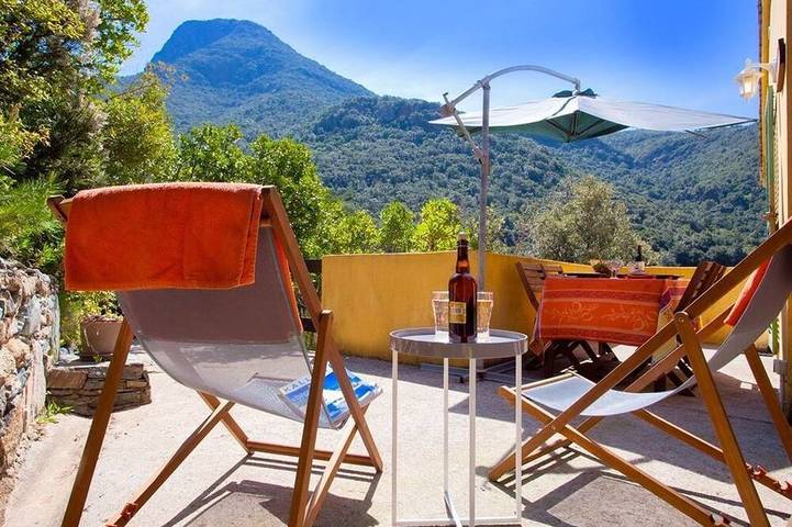 Gîte pour 3 personnes, avec jacuzzi et balcon, animaux acceptés à Olmeta-di-Capocorso