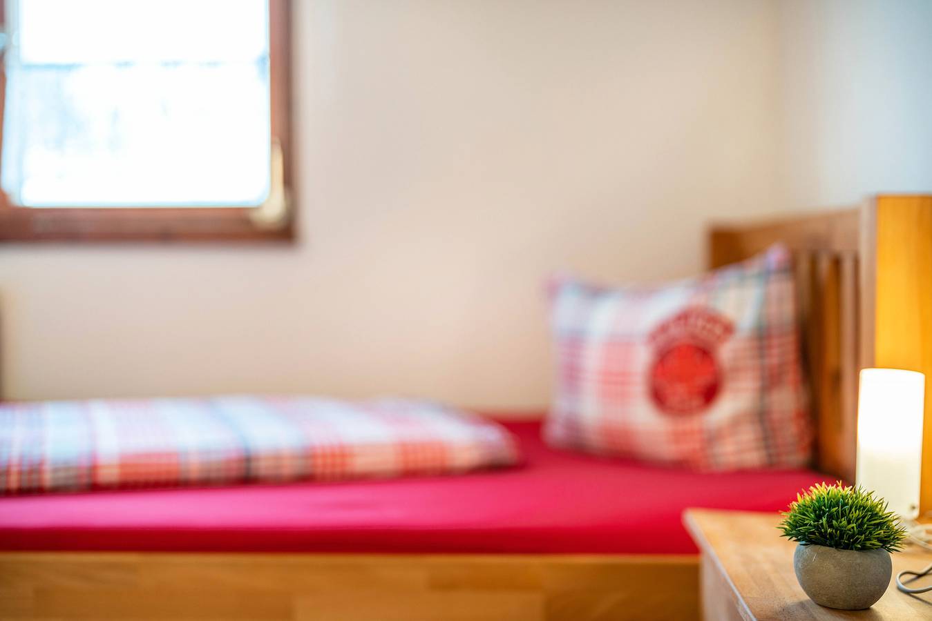 Ganze Wohnung, Ferienwohnung 'Einzelzimmer' mit Bergblick, Gemeinschaftsterrasse und Wi-Fi in Suedlicher Schwarzwald, Todtnau
