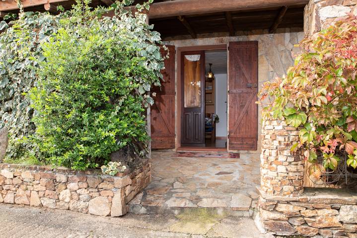 Ferienwohnung für 4 Personen, mit Garten