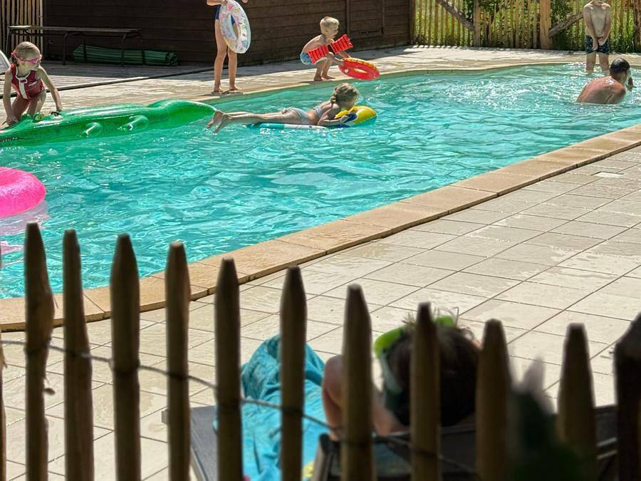 Camping Domaine de Lallé - Unterkunft 4 personen - Pod: Der Rote Milan in Champagnac-la-Noaille, Tulle und Umgebung