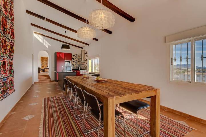Ferienwohnung für 8 Personen, mit Whirlpool und Pool sowie Garten - 1