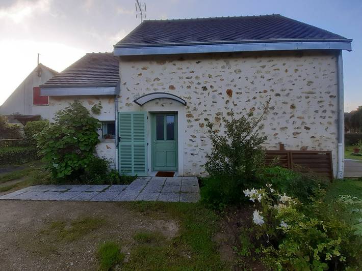 Gîte pour 5 personnes, avec jardin et terrasse dans Île de France