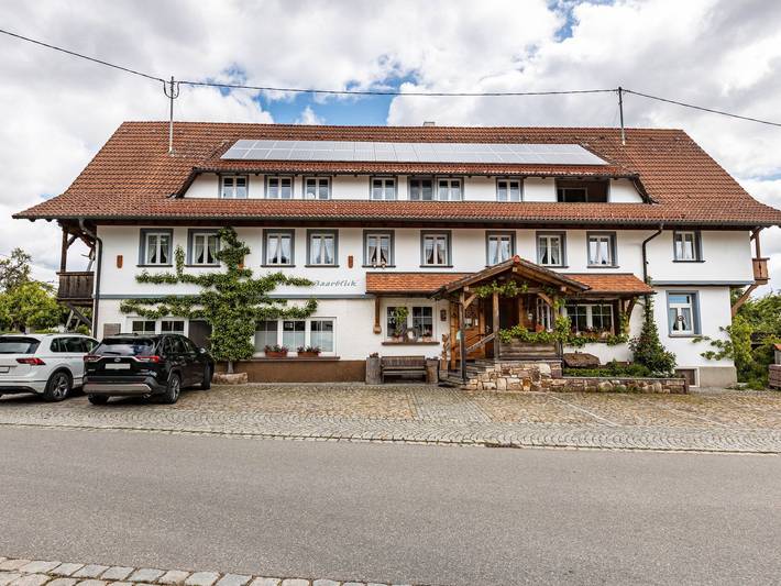 Ferienwohnung für 2 Personen, mit Garten und Balkon in Donaueschingen
