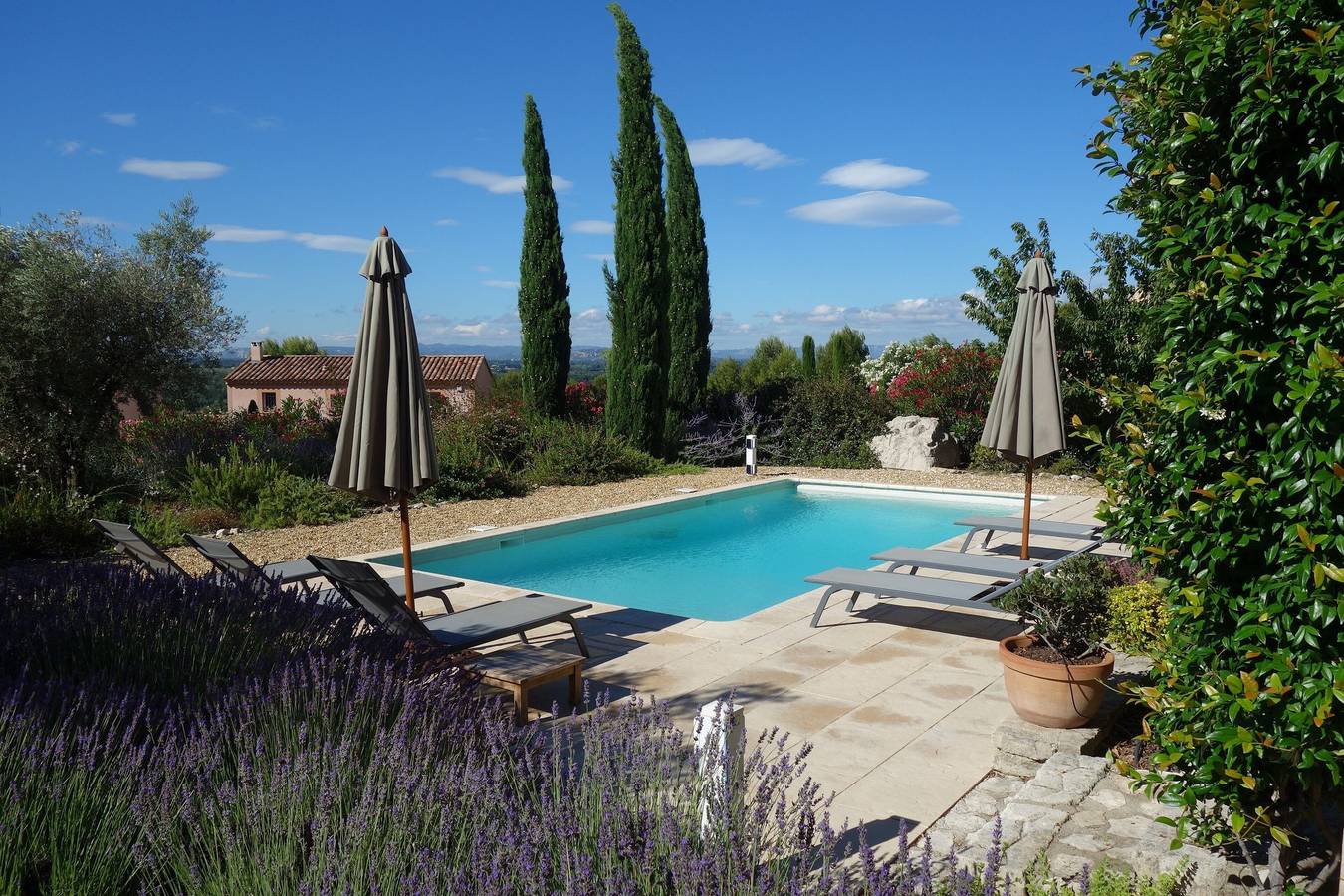 Luxury Provence Villa | Villa Saumane | 4 Bedrooms | Private Pool in Saumane-de-Vaucluse, Vaucluse
