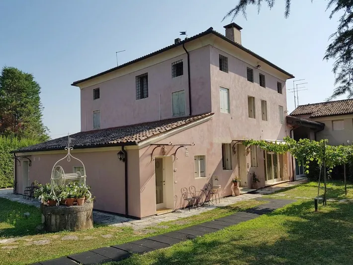 Casa de familia para 2 personas, con jacuzzi y jardín, Se admiten mascotas - 1