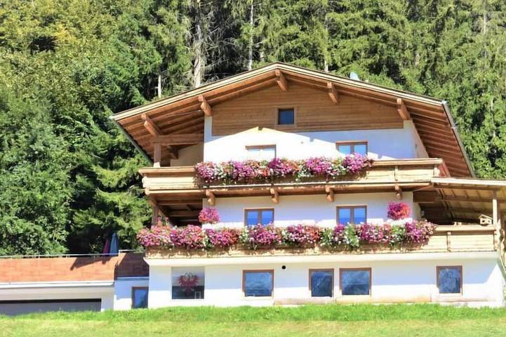 Ferienwohnung für 6 Personen, mit Balkon/Terrasse und Terrasse - 1