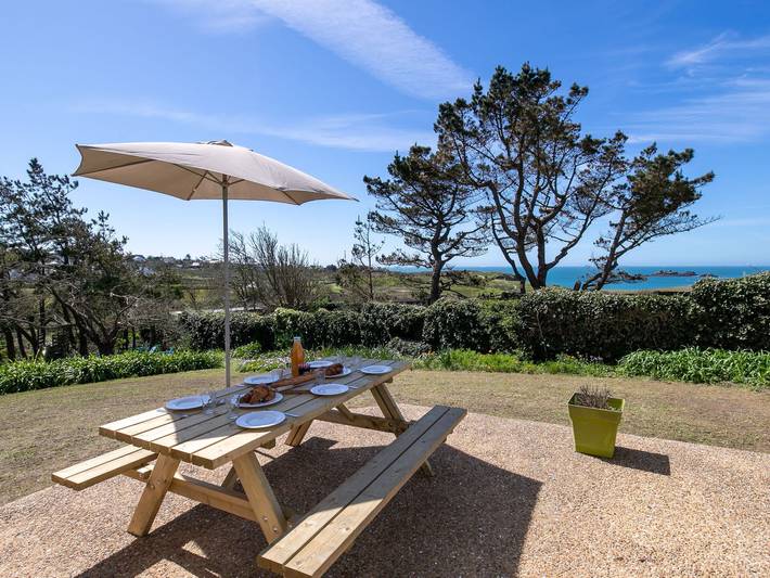 Location de vacances pour 6 personnes, avec Terrasse et Jardin à Plouarzel - 2