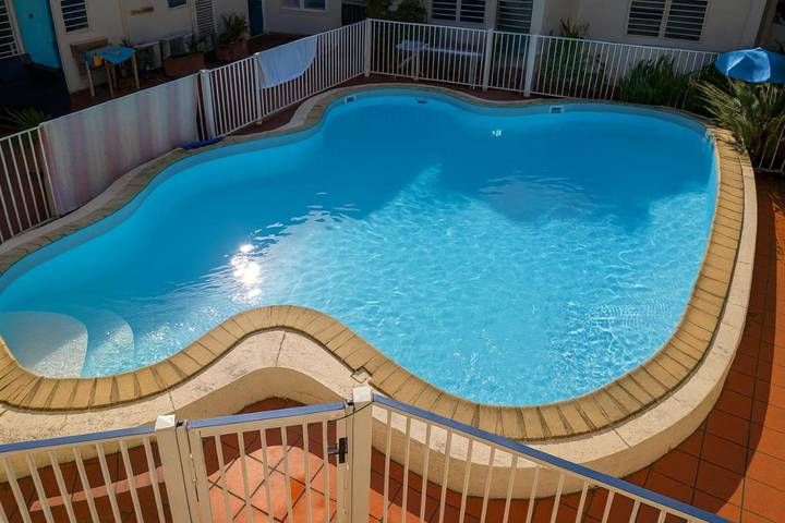 Apartamento de vacaciones para 3 personas, con balcón y piscina - 1