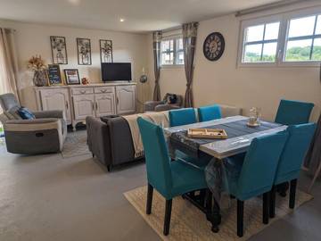 Location de vacances pour 4 personnes, avec terrasse, animaux acceptés à Neuilly-l'Évêque