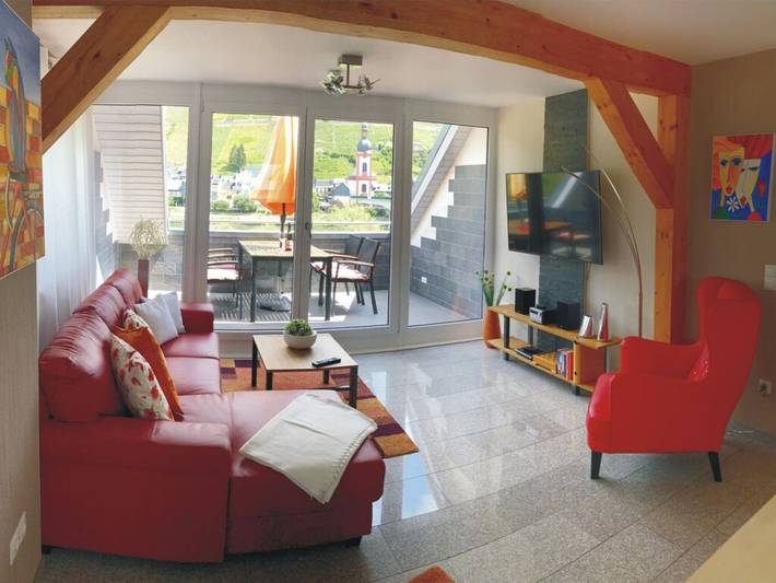 Ferienwohnung für 4 Personen, mit Garten und Terrasse in Zell (Mosel)