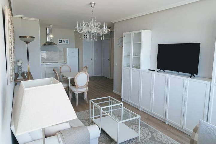 Ganze Wohnung, Wohnung am Strand mit schöner Aussicht in Noja, Kantabrische Küste