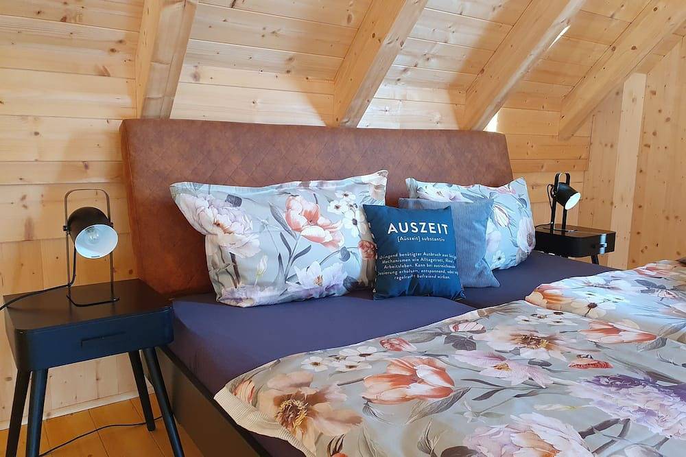 5* Odenwald-Lodge mit Infrarot-Sauna und E-Ladestation \"Haus Purpur\" in Reichelsheim, Odenwaldkreis