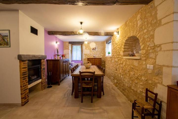 Location de vacances pour 9 personnes, avec terrasse et jardin à Saint-Amand-de-Vergt - 2