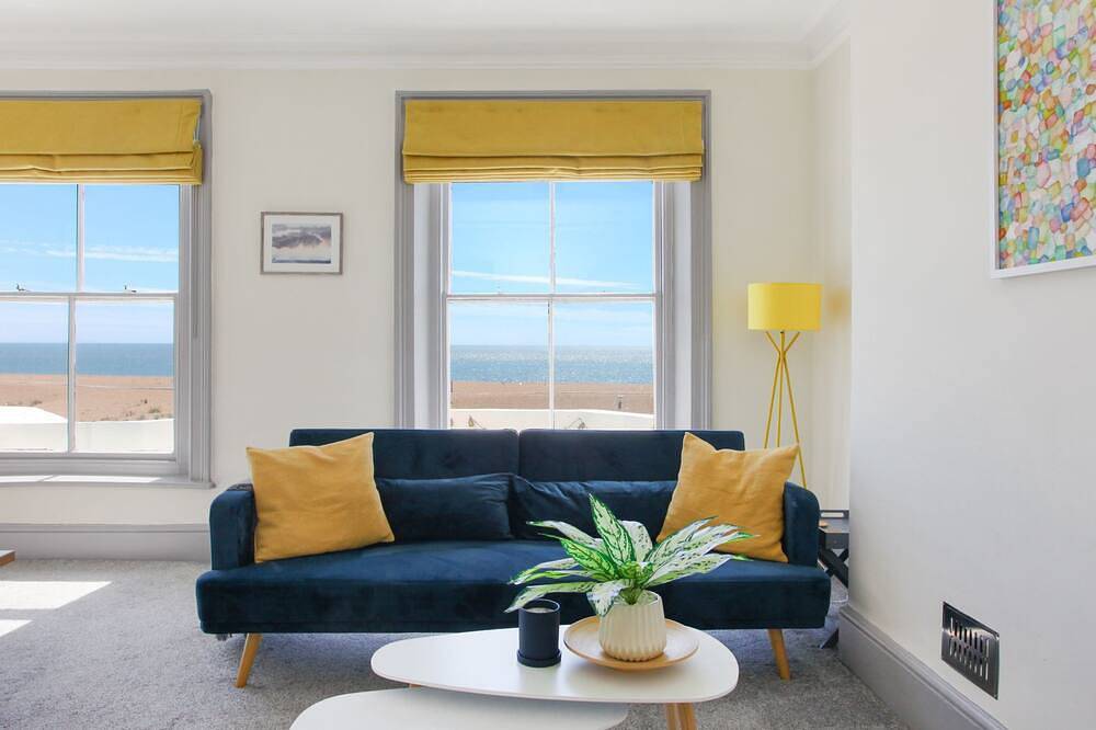 Entire apartment, Beachside Terrace, Folkestone in Folkestone, Kent