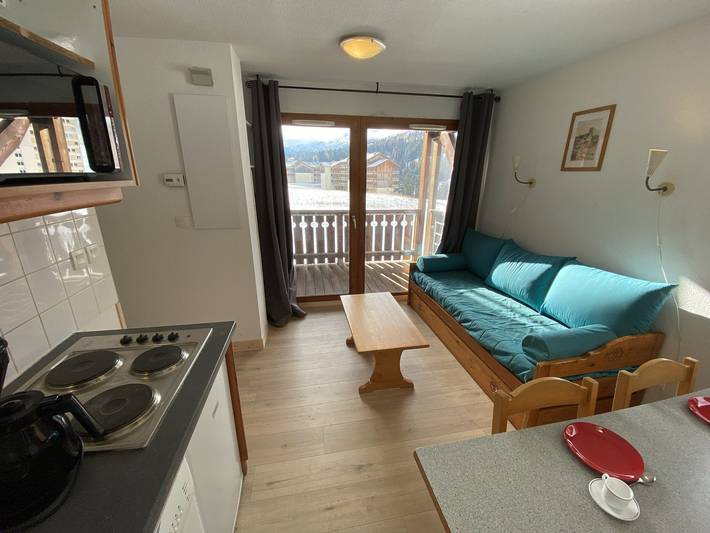 Appartement entier, Appartement à Superdévoluy pour 4 pers. avec balcon, à 200m des pistes et des commerces in Saint-Étienne-en-Dévoluy, Le Dévoluy