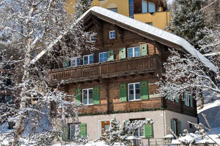 Chalet für 4 Personen, mit Garten in St. Moritz