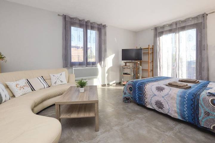 Location de vacances pour 8 personnes, avec jardin à Santo-Pietro-di-Tenda - 2