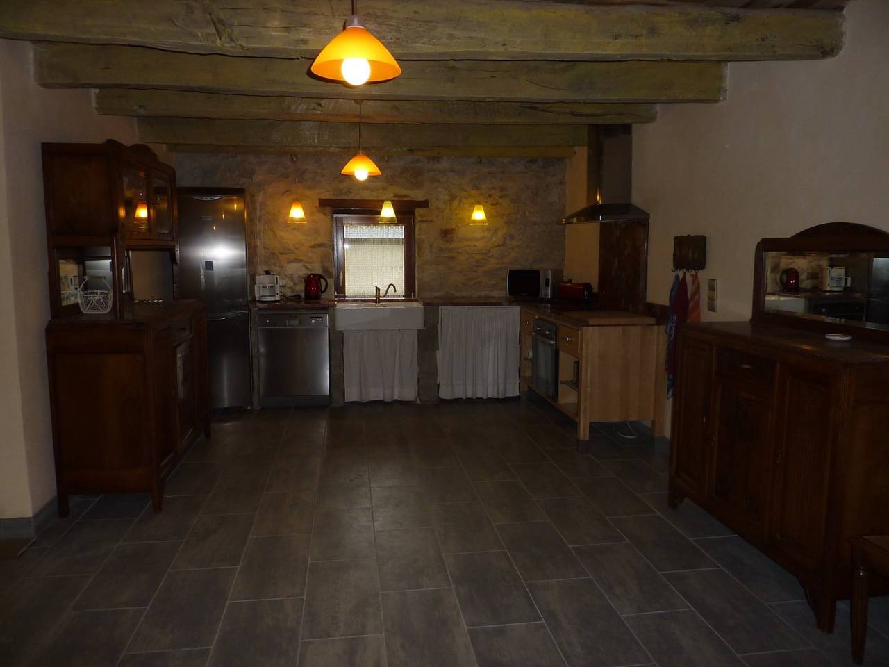 Gîte La Borde Neuve, grange rénovée tout confort in Campan, Pyrénées