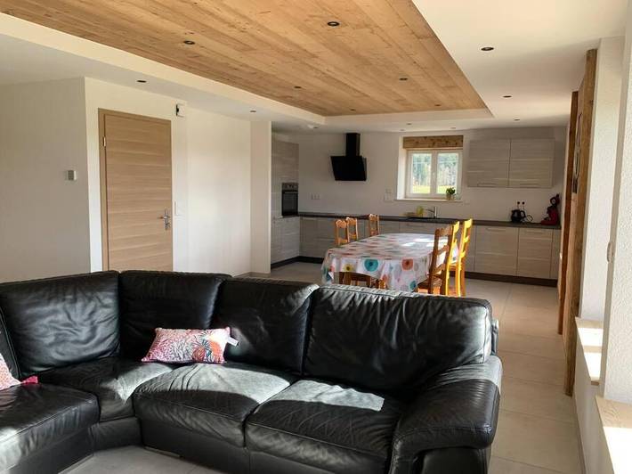 Gîte pour 8 personnes, avec terrasse et vue à Villers-le-Lac - 3