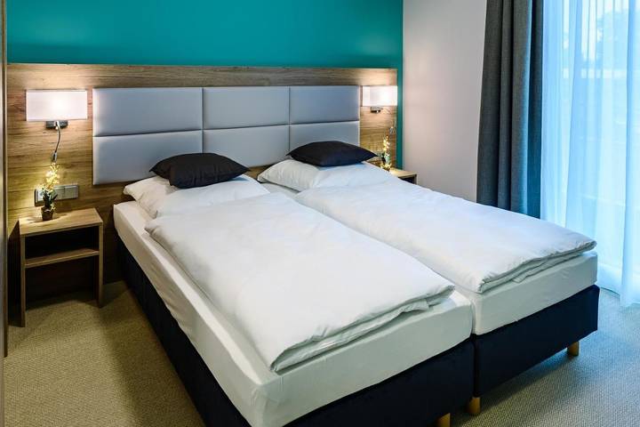 Hotel für 2 Personen, mit Terrasse und Garten in Horst (Schleswig-Holstein)