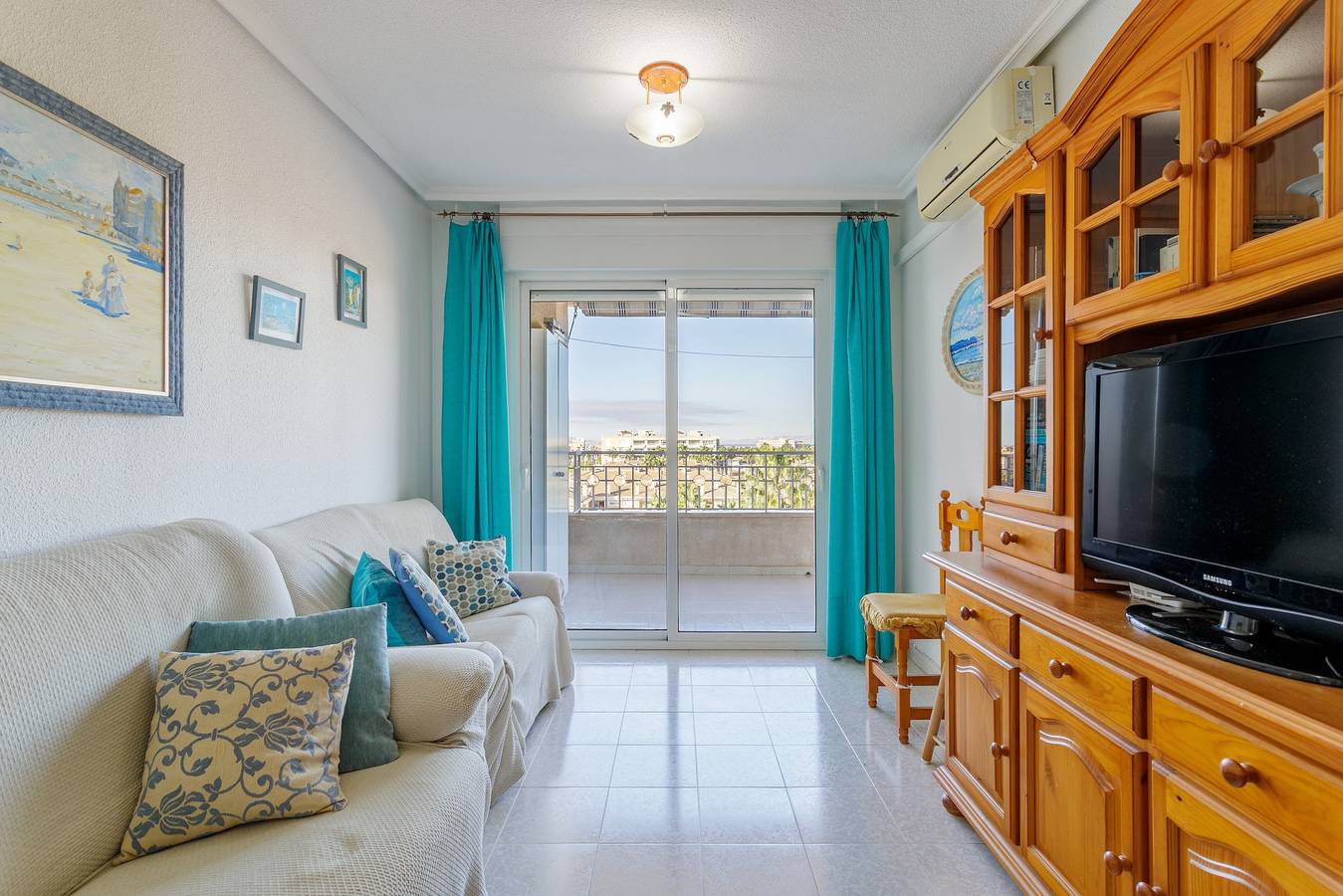 Apartamento entero, Apartamento 'Carmen en Santa Pola' con vistas al mar, Wi-Fi y aire acondicionado in Santa Pola, Costa Blanca