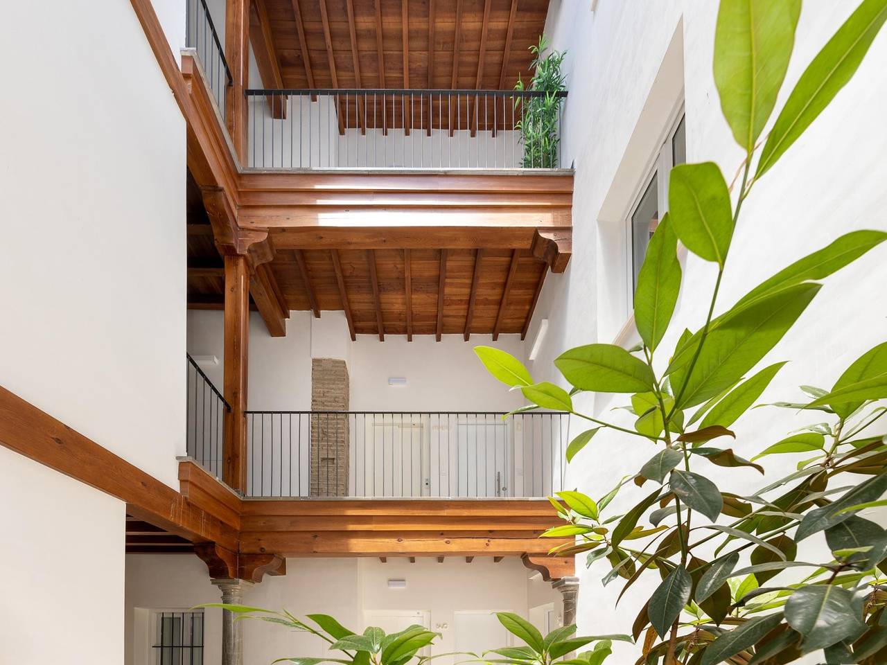 Entire vacation apartment, Luxury Suite San Diego in Centro-Sagrario, Granada