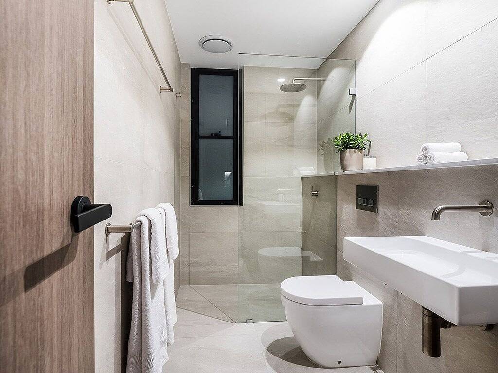 Ganze Wohnung, The Arden 2. Coogee. New Peaceful Spacious Garden Apartment, Meters to Beach in Sydney, New South Wales