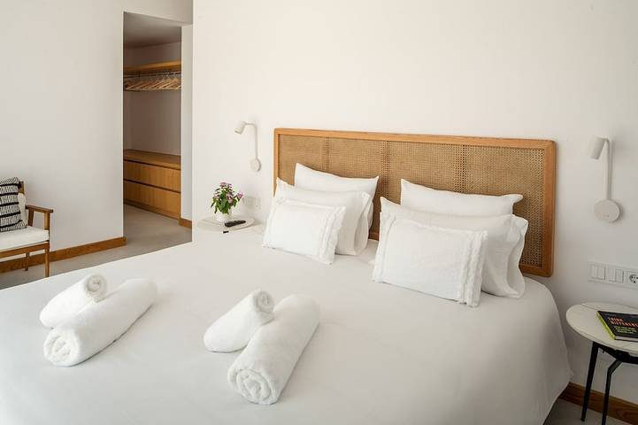 Taboire 3 by Buenavilla| Luxurious 3 bedroom villa for an exclusive holiday in Puerto Calero, Yaiza