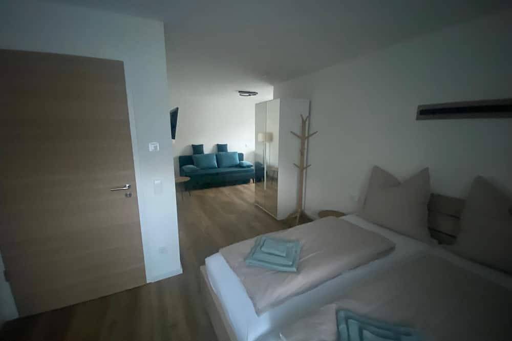 Renoviertes Ferienhaus in ruhiger Lage am Rande von Berlin in Falkensee, Havelland