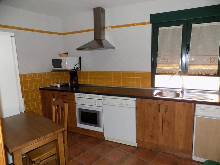 Casa de vacaciones para 6 personas, con vistas y jardín, Se admiten mascotas en Comarca de Riaza - 2