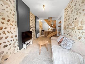 Gîte pour 2 personnes, avec terrasse, animaux acceptés à Châteauneuf-sur-Isère