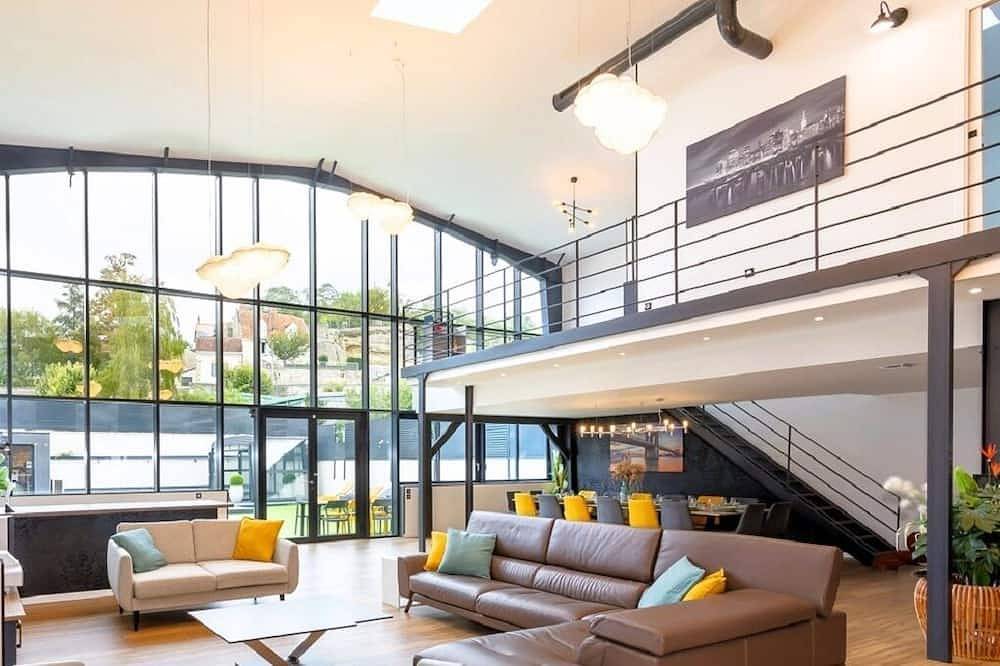 Loft avec piscine et appartement in Vouvray, Région de Tours