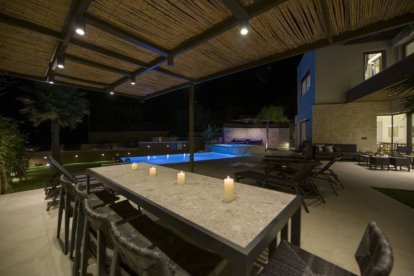 Almi-Cove Hilltop Villa I in Almyrida, Vámos