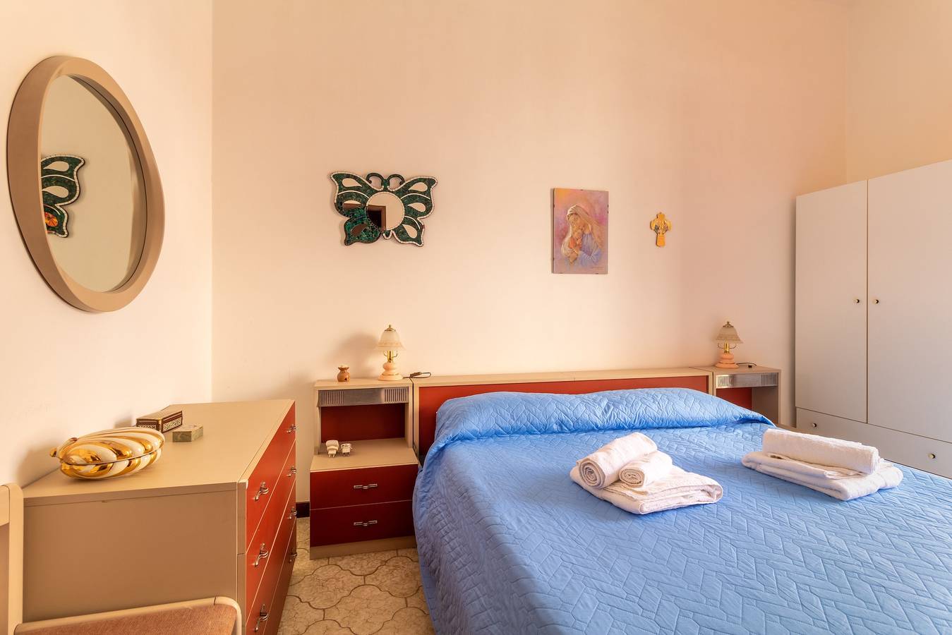 Appartamento intero, Appartamento "Appartamento lungomare Marina di Rg" con Balcone in Marina di Ragusa, Provincia di Ragusa