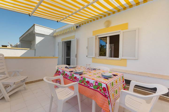 Maison d’hôte pour 7 personnes, animaux acceptés à Ugento - 2