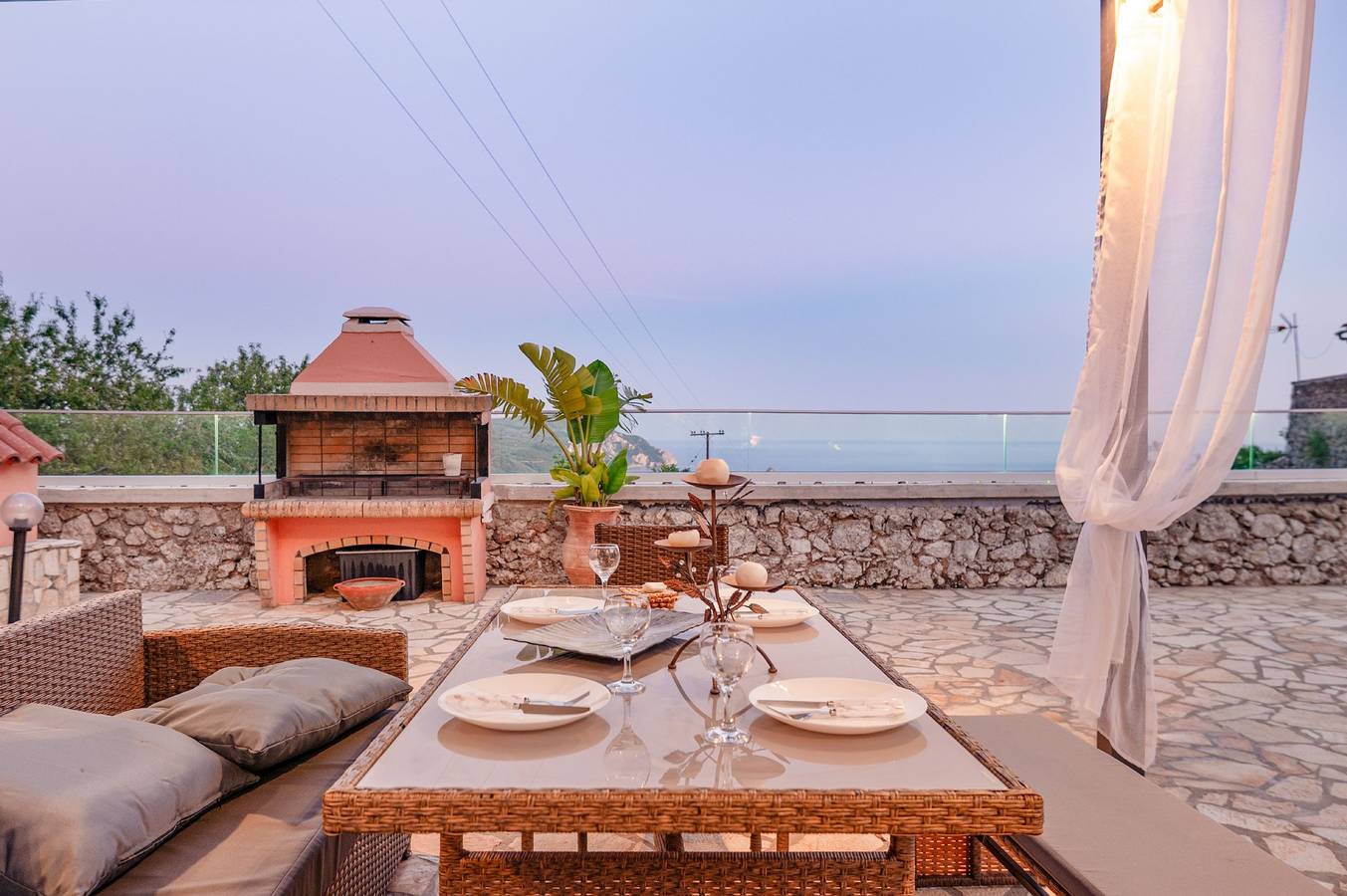 Loris Residence in Lakones, Corfu