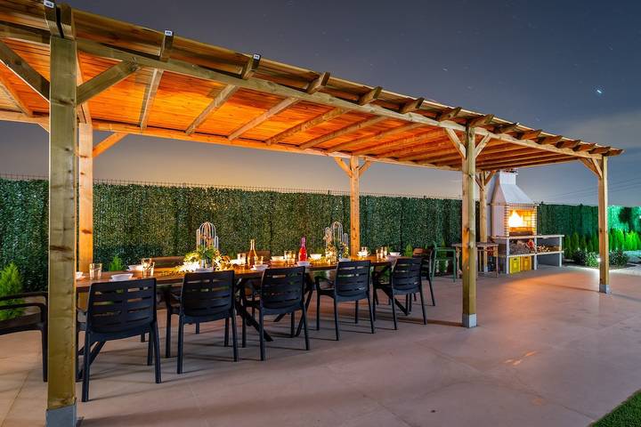 Villa pour 16 personnes, avec jardin et piscine, adapté aux familles à Rojales - 2