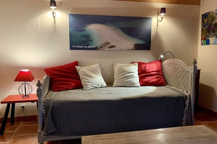 Location de vacances pour 5 personnes, avec jardin à Gouesnach - 4