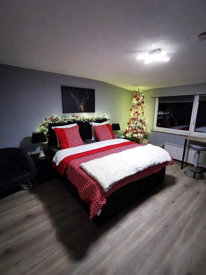 Maison d’hôte pour 2 personnes, avec piscine ainsi que jardin et vue à Waimes - 4