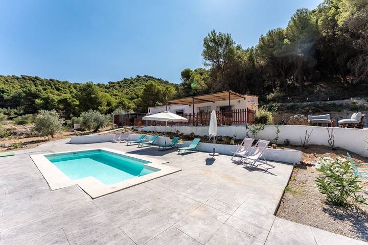 Casa rural para 22 personas, con Balcón y Jardín