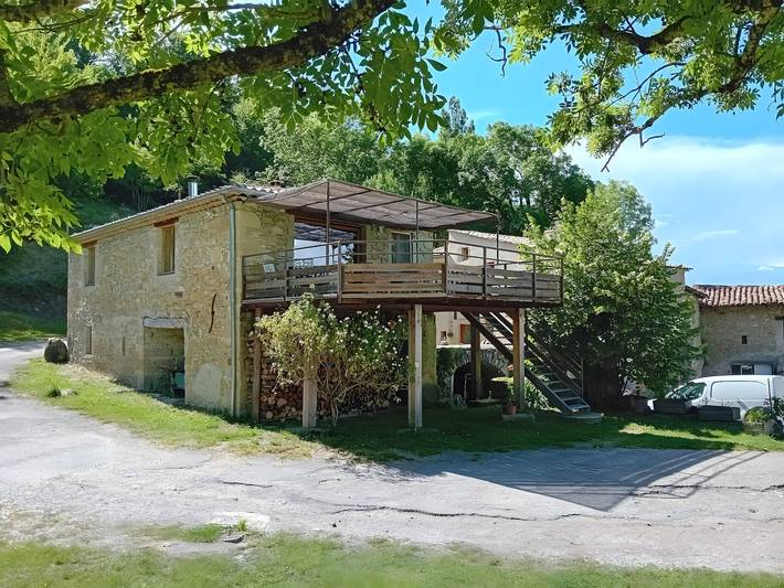 Maison de vacances pour 10 personnes, avec jardin, animaux acceptés à Bourdeaux